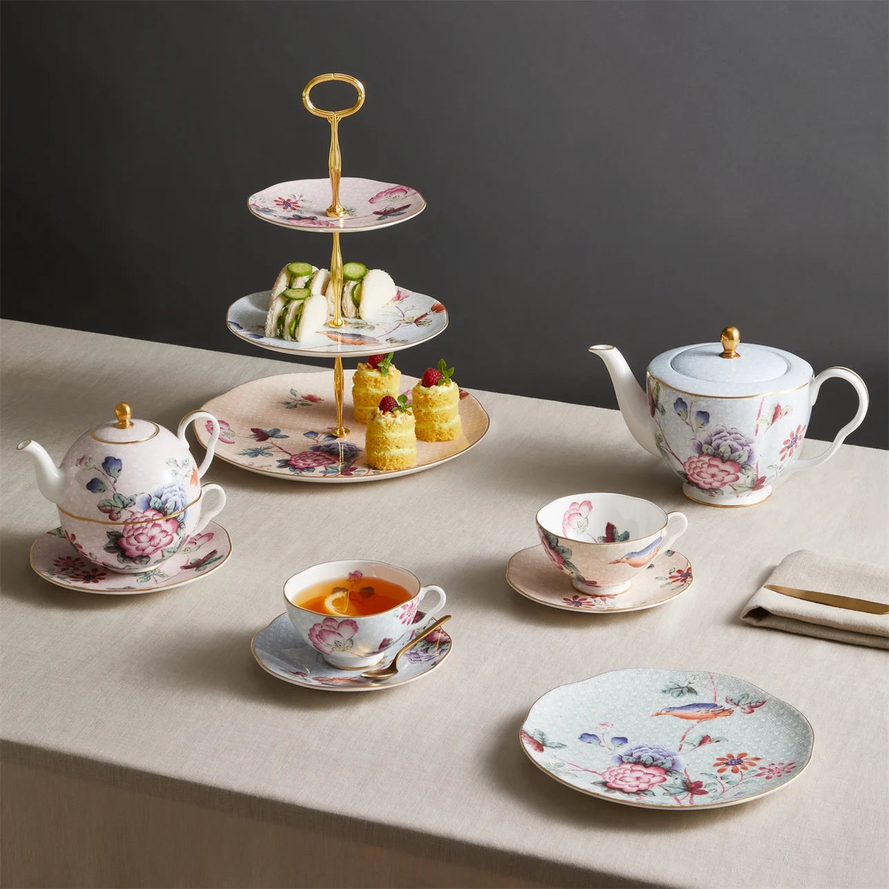 Teacup & Saucer