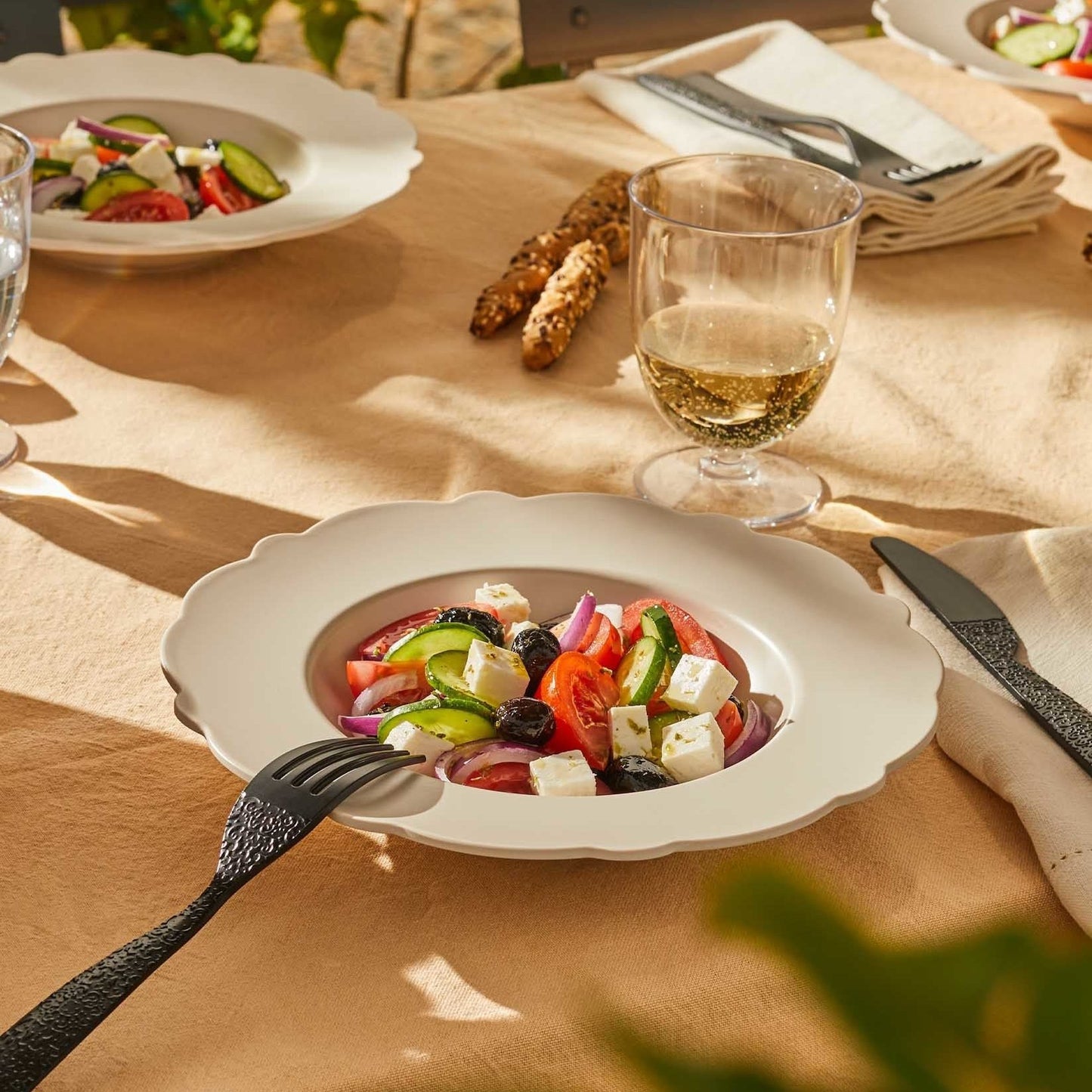 Dressed en plein air soup Bowl