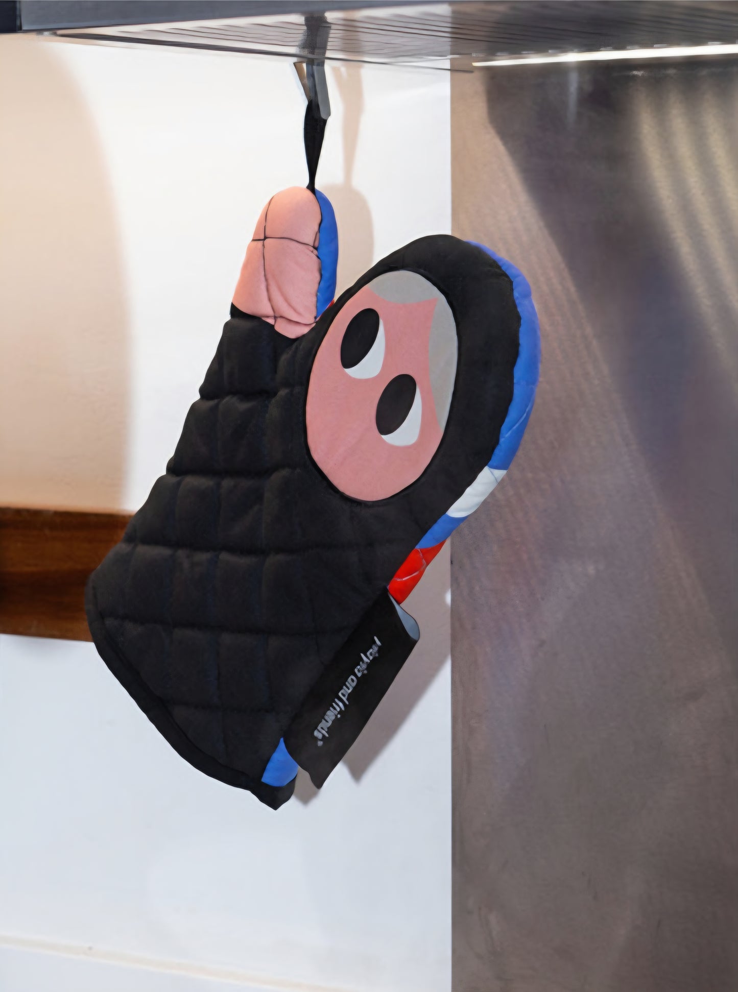 Hello oven mitts