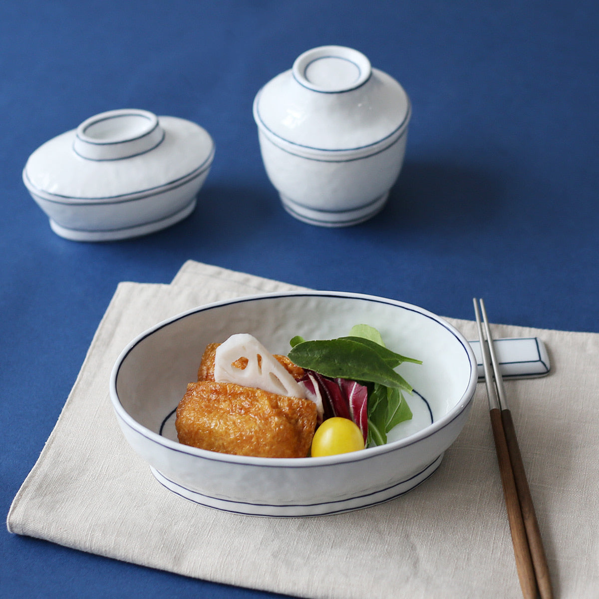 Footed crescent-shaped bowl