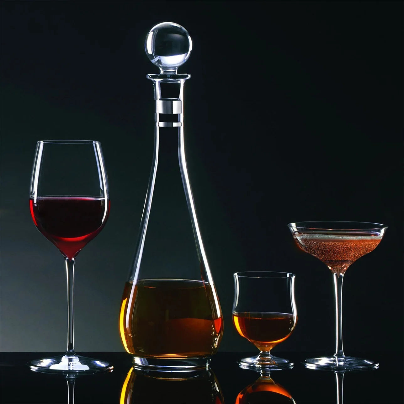Elegance Tall Decanter, 38oz w/ Round Stopper