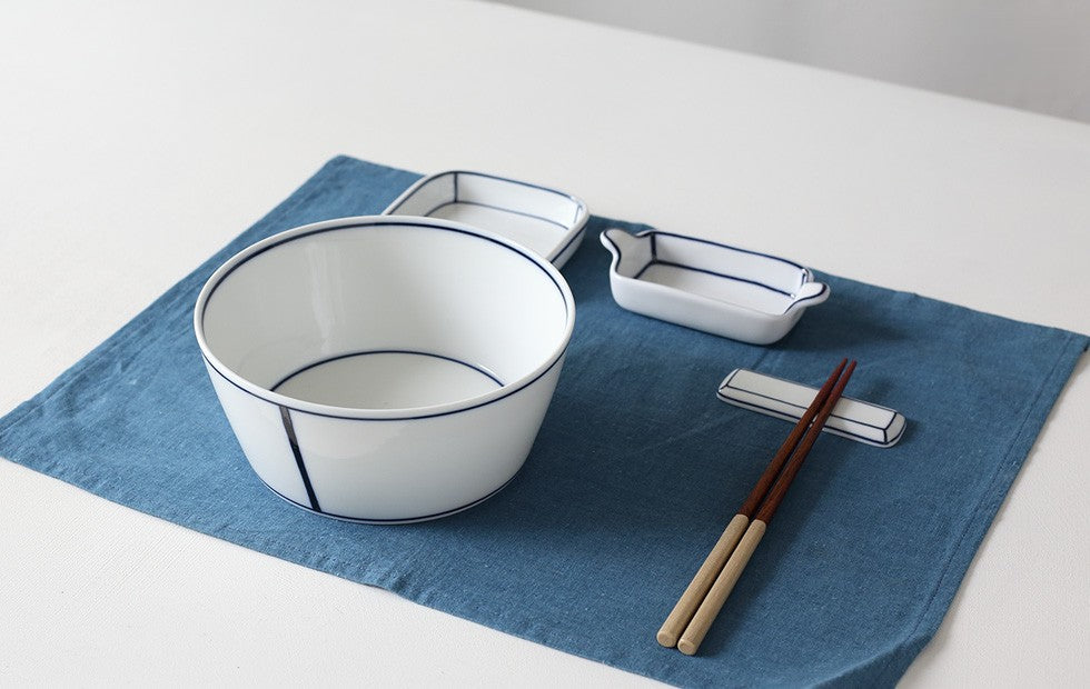 Round noodle bowl