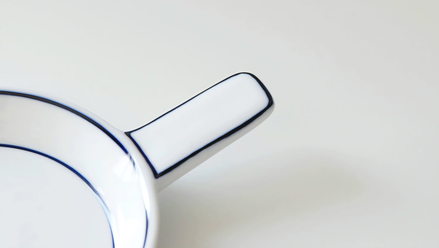 Pan-shaped mini sauce dish